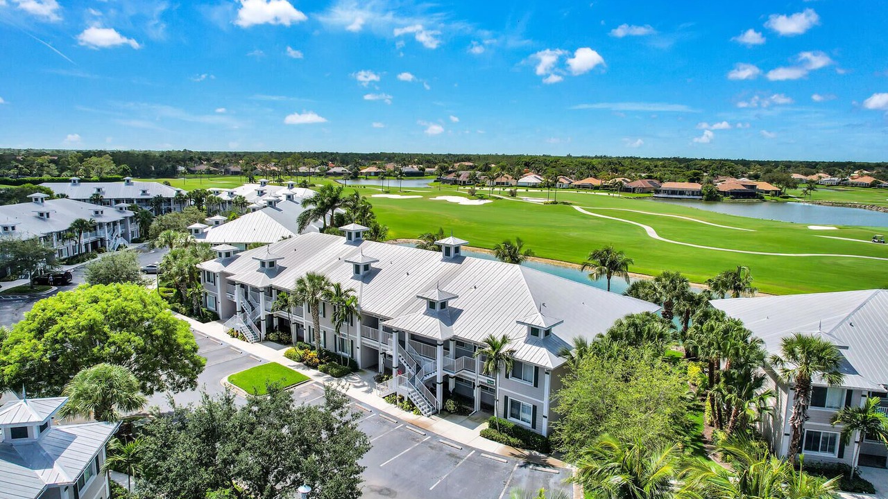 Photo of Outdoor in Naples