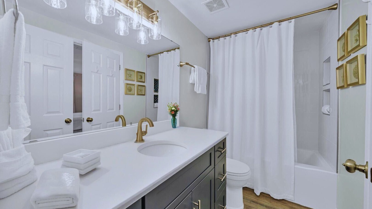 Photo of Bathroom in Miramar Beach