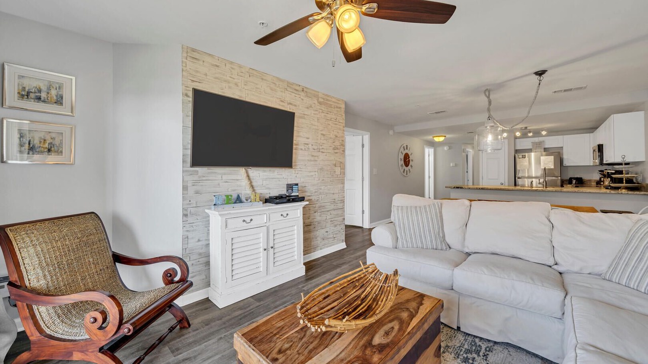 Photo of Bedroom in Miramar Beach