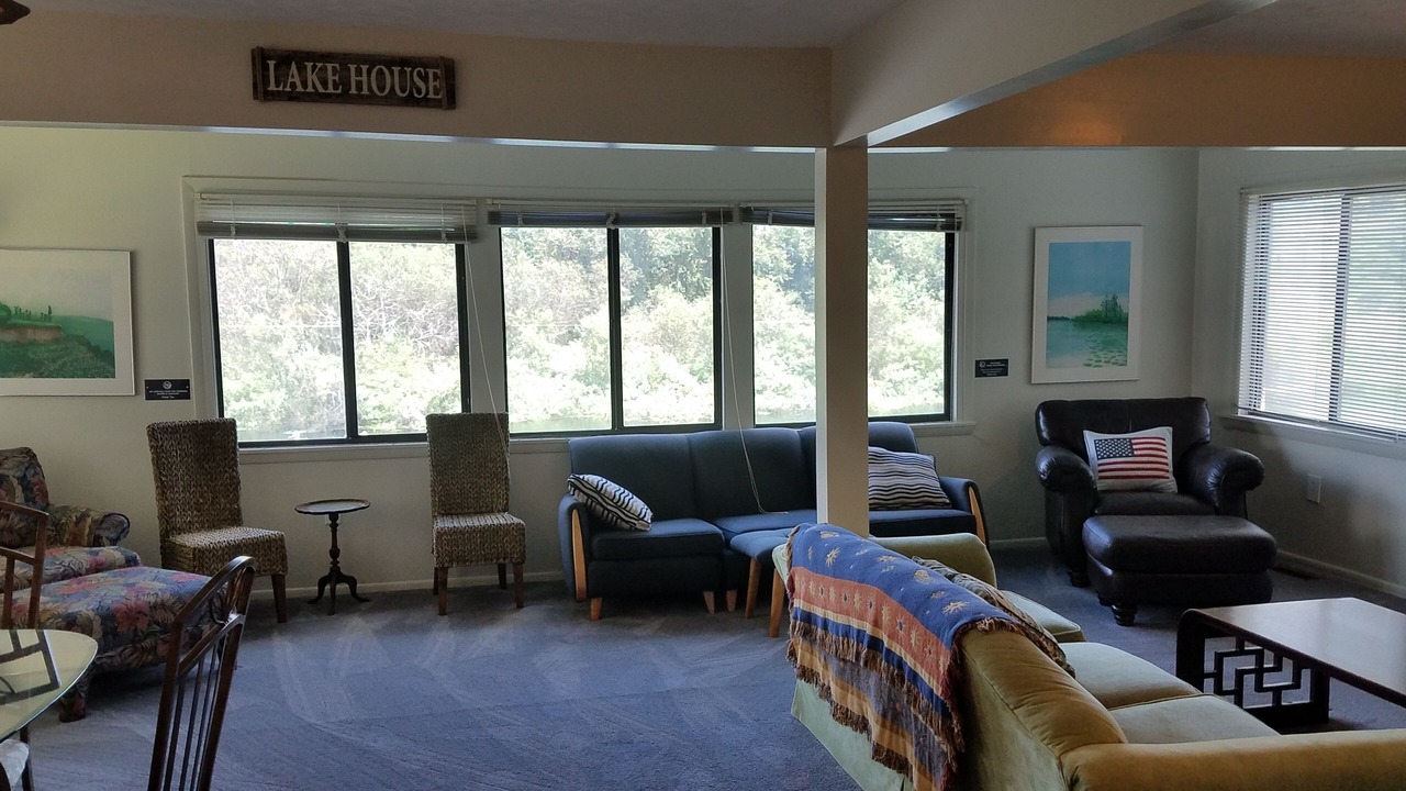 Photo of Livingroom in Fedhaven
