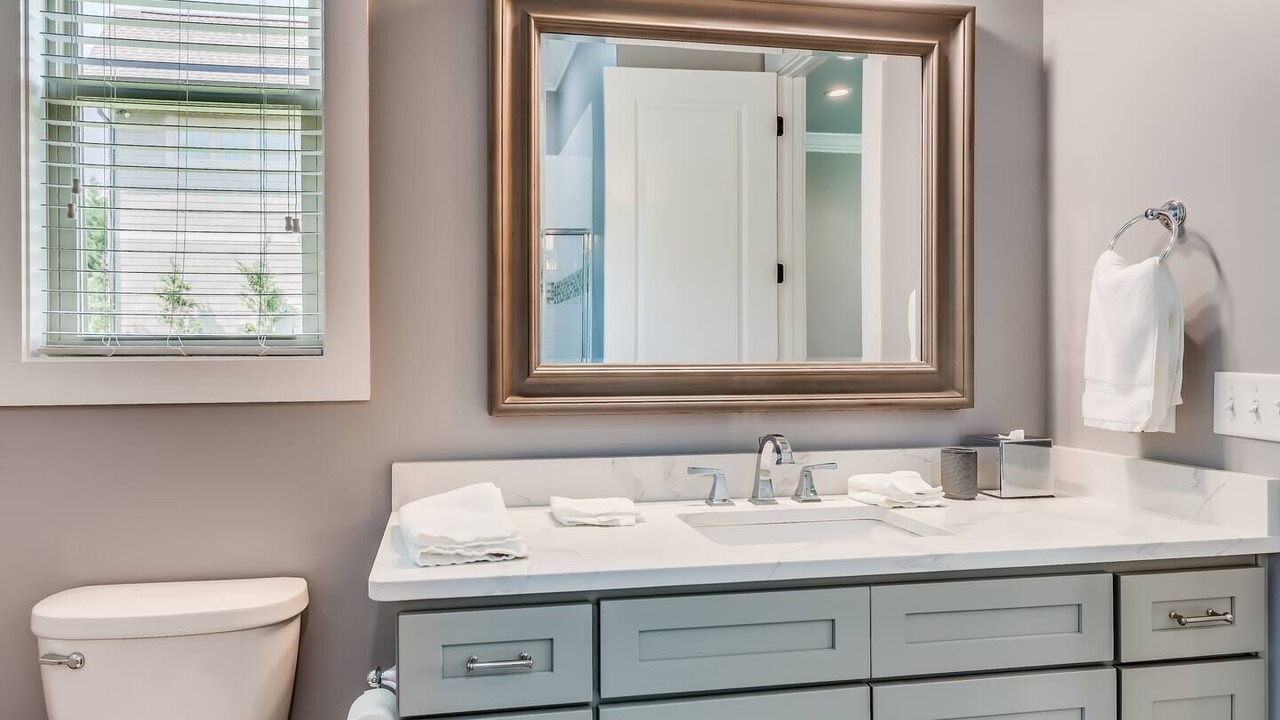 Photo of Bathroom in Sand Ridge