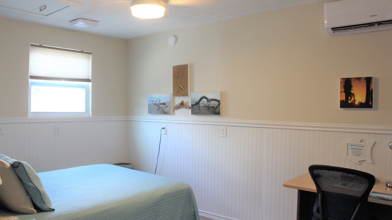 Photo of Bedroom in Jacksonville Beach