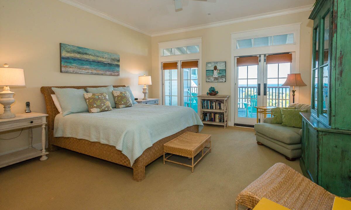 Photo of Bedroom in Beach District