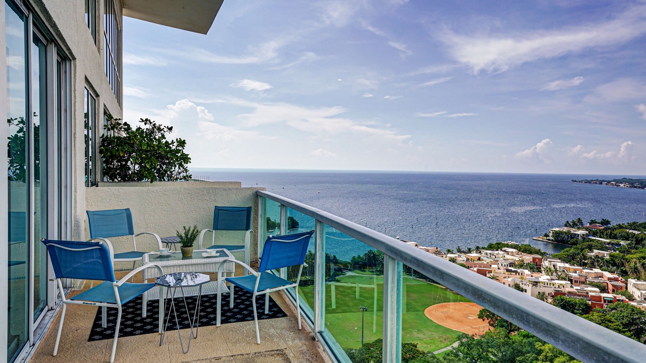 Photo of Patio Balcony in Coconut Grove