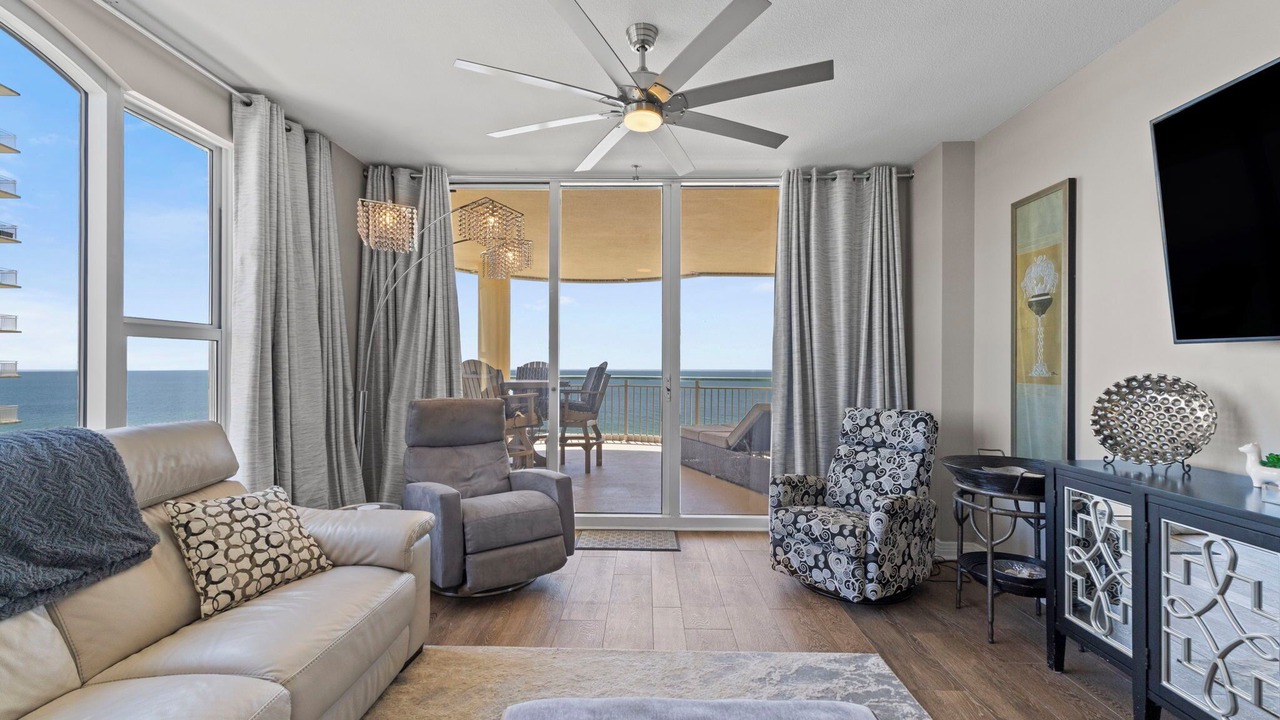 Photo of Livingroom in Ono Island