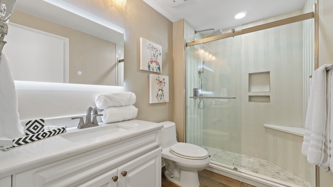 Photo of Bathroom in Ono Island