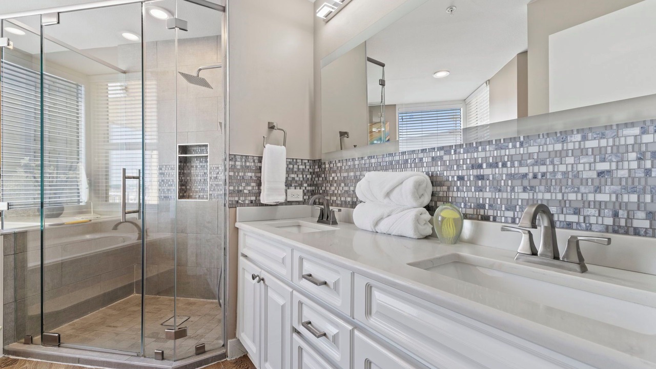Photo of Bathroom in Ono Island