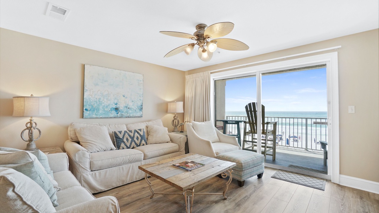Photo of Livingroom in Crystal Beach