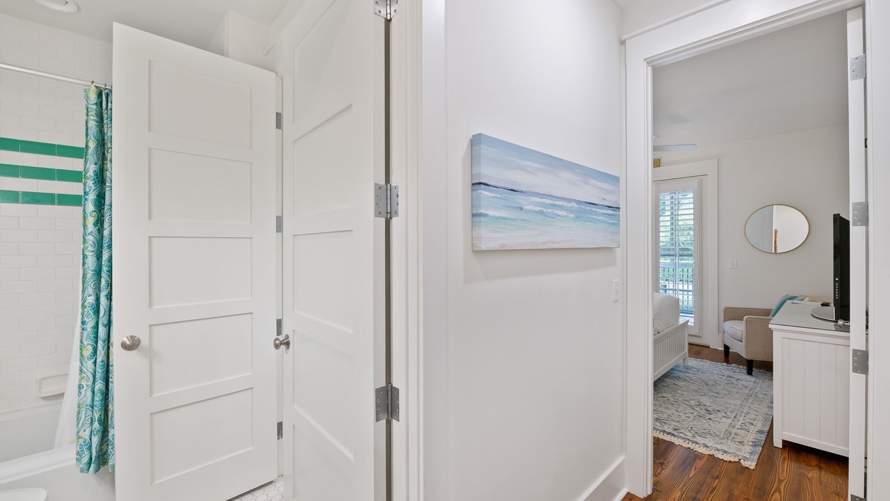 Photo of Bathroom in Forest District