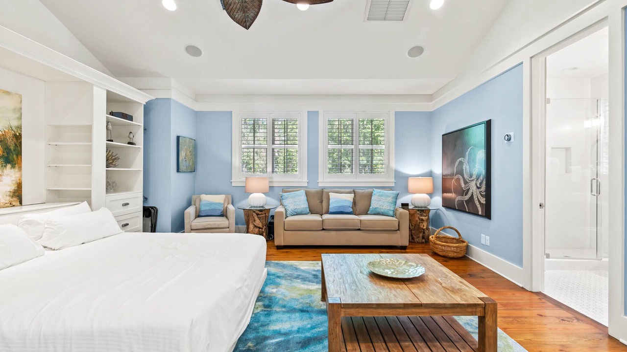 Photo of Bedroom in Forest District