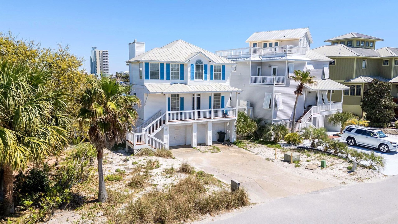 Photo of Outdoor in Lafitte Cove