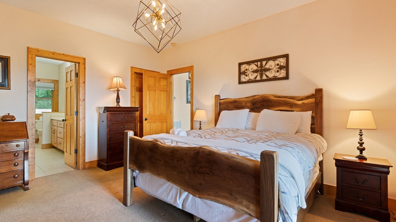 Photo of Bedroom in Waynesville