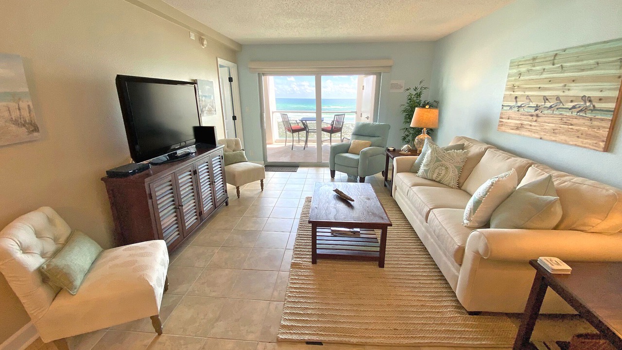 Photo of Livingroom in Pensacola Beach