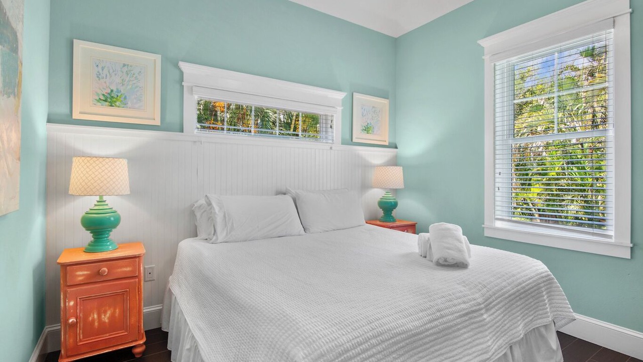 Photo of Bedroom in Holmes Beach