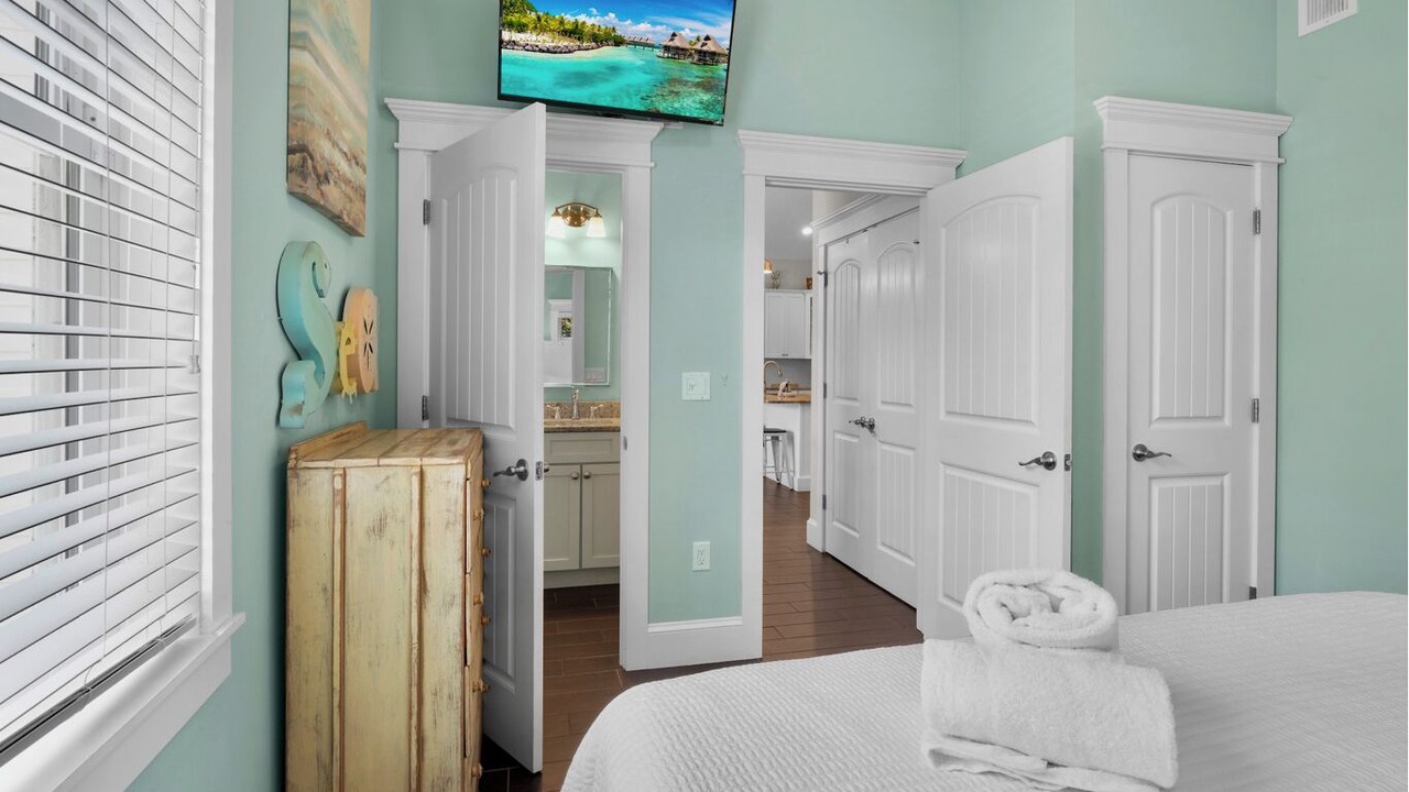 Photo of Bedroom in Holmes Beach