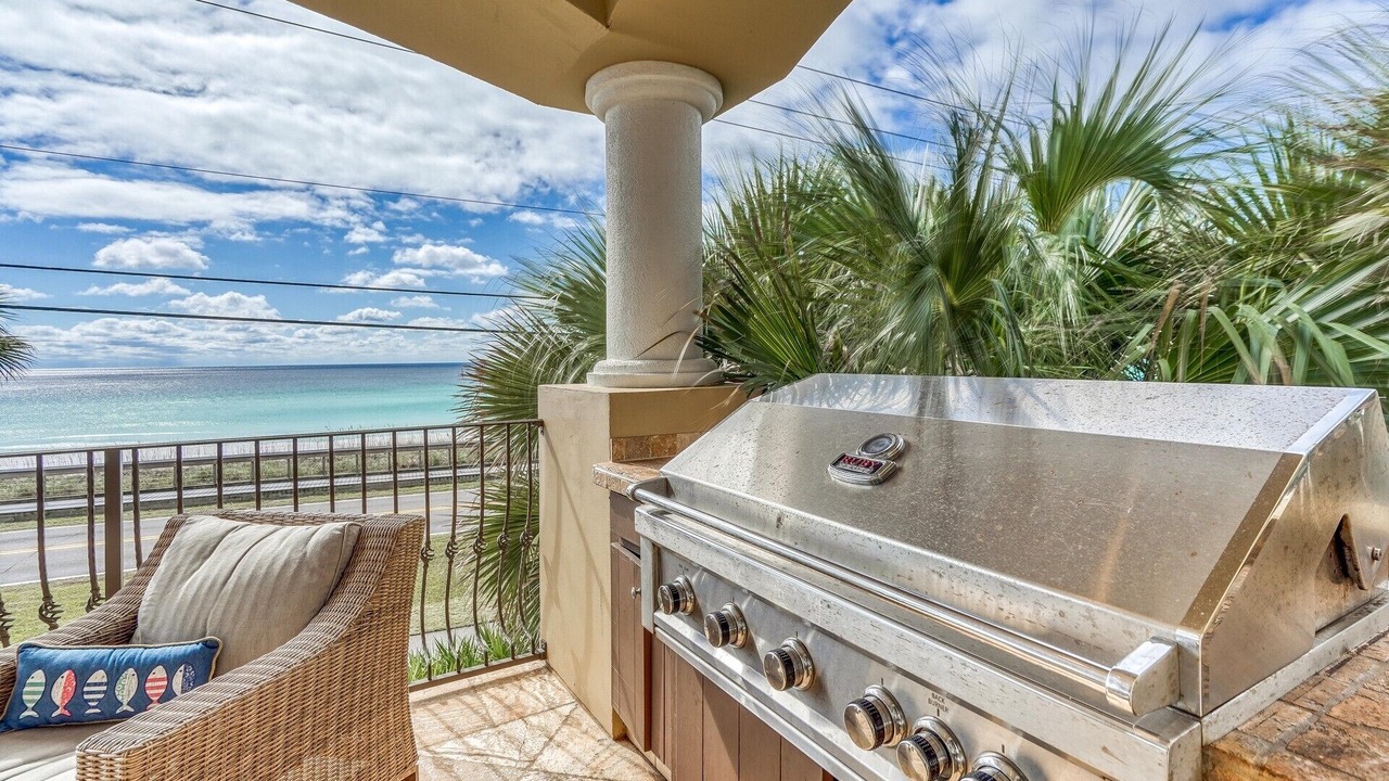 Photo of Outdoor in Miramar Beach