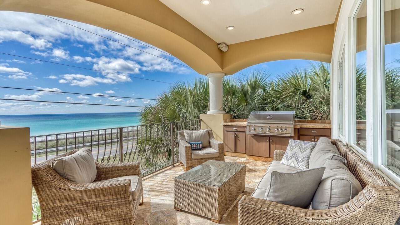 Photo of Outdoor in Miramar Beach