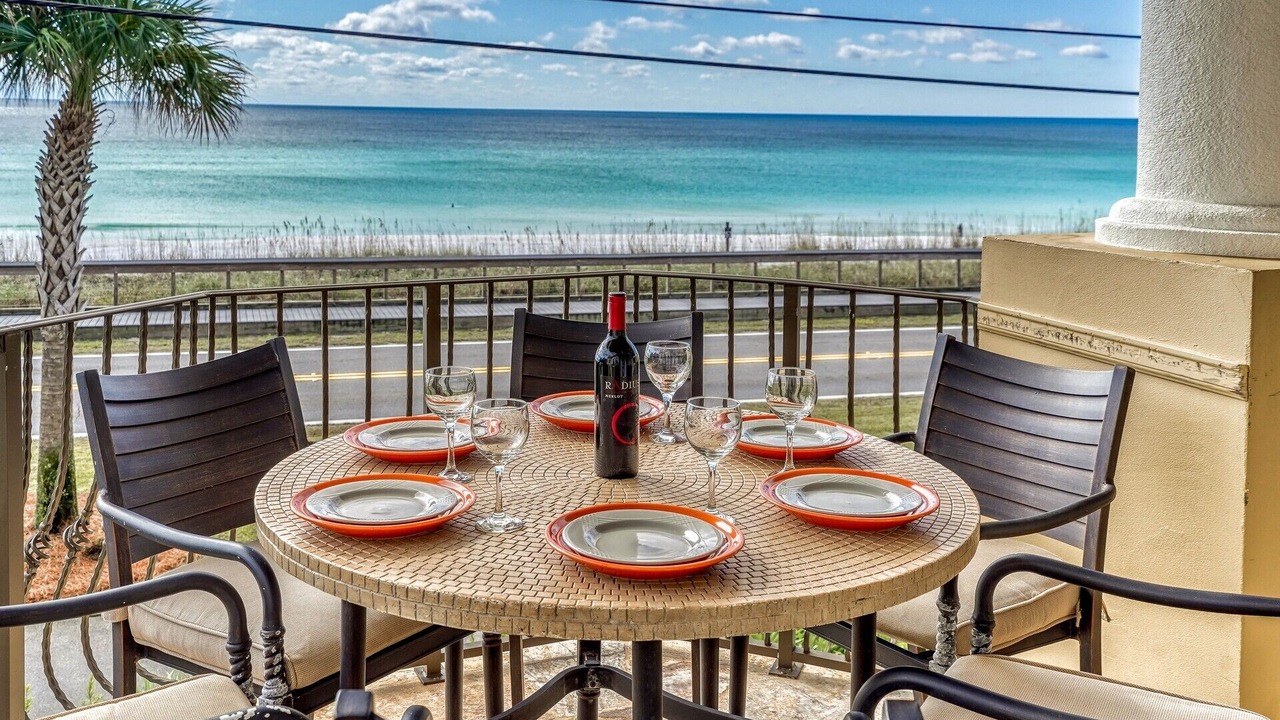 Photo of Outdoor in Miramar Beach