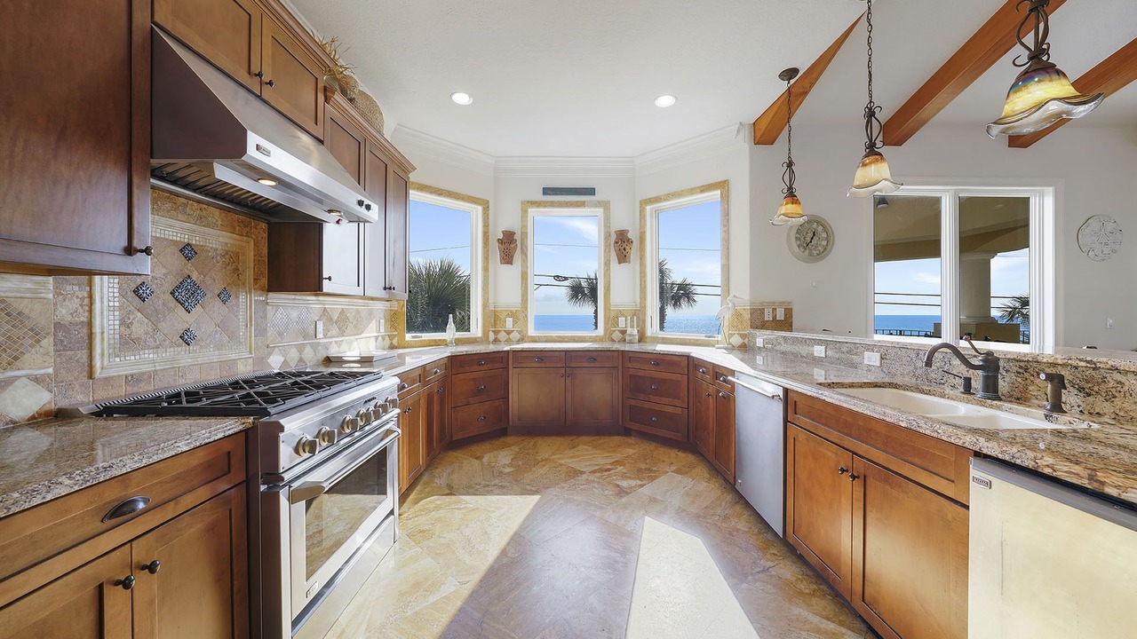 Photo of Kitchen in Miramar Beach