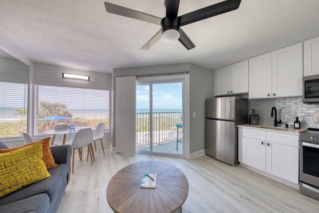 Photo of Livingroom in Belleair Beach