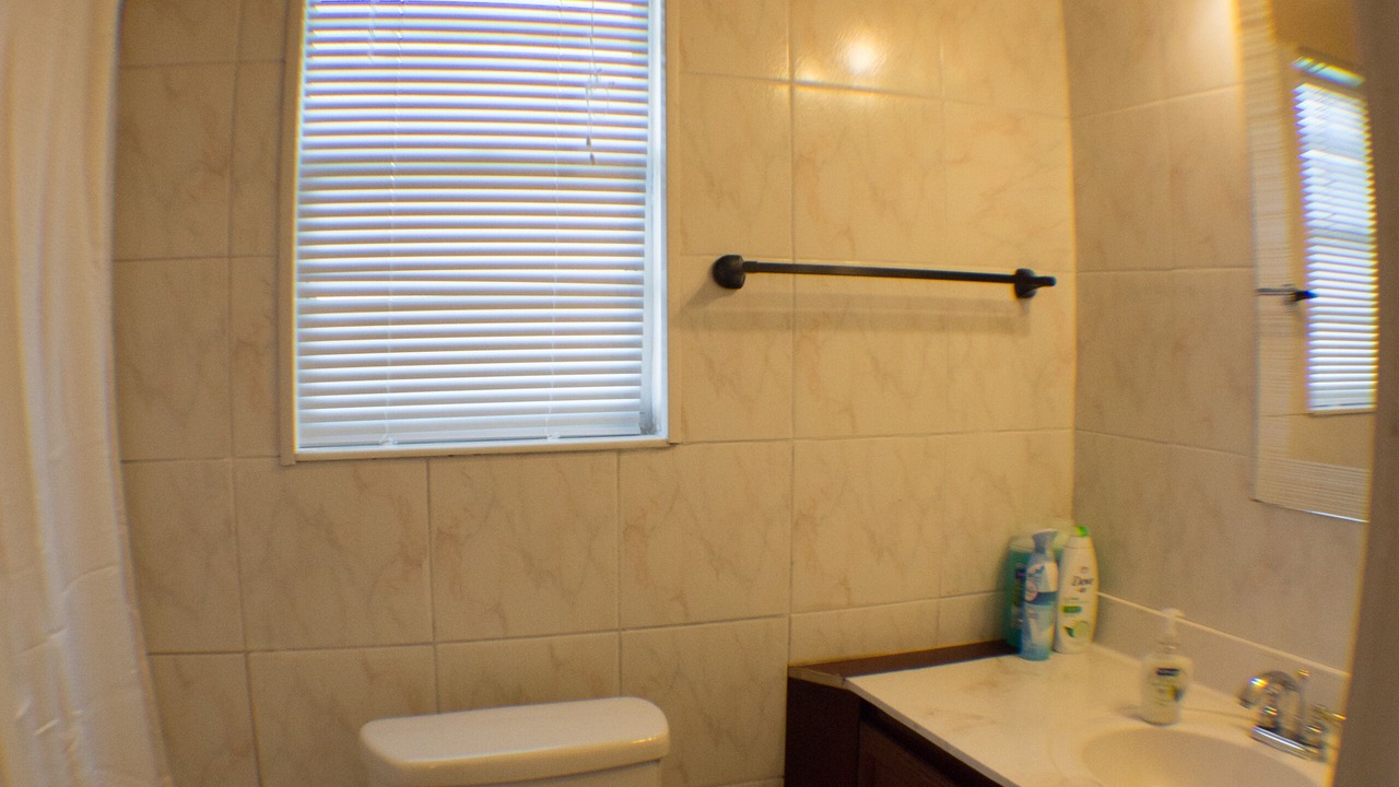 Photo of Bathroom in Southpoint