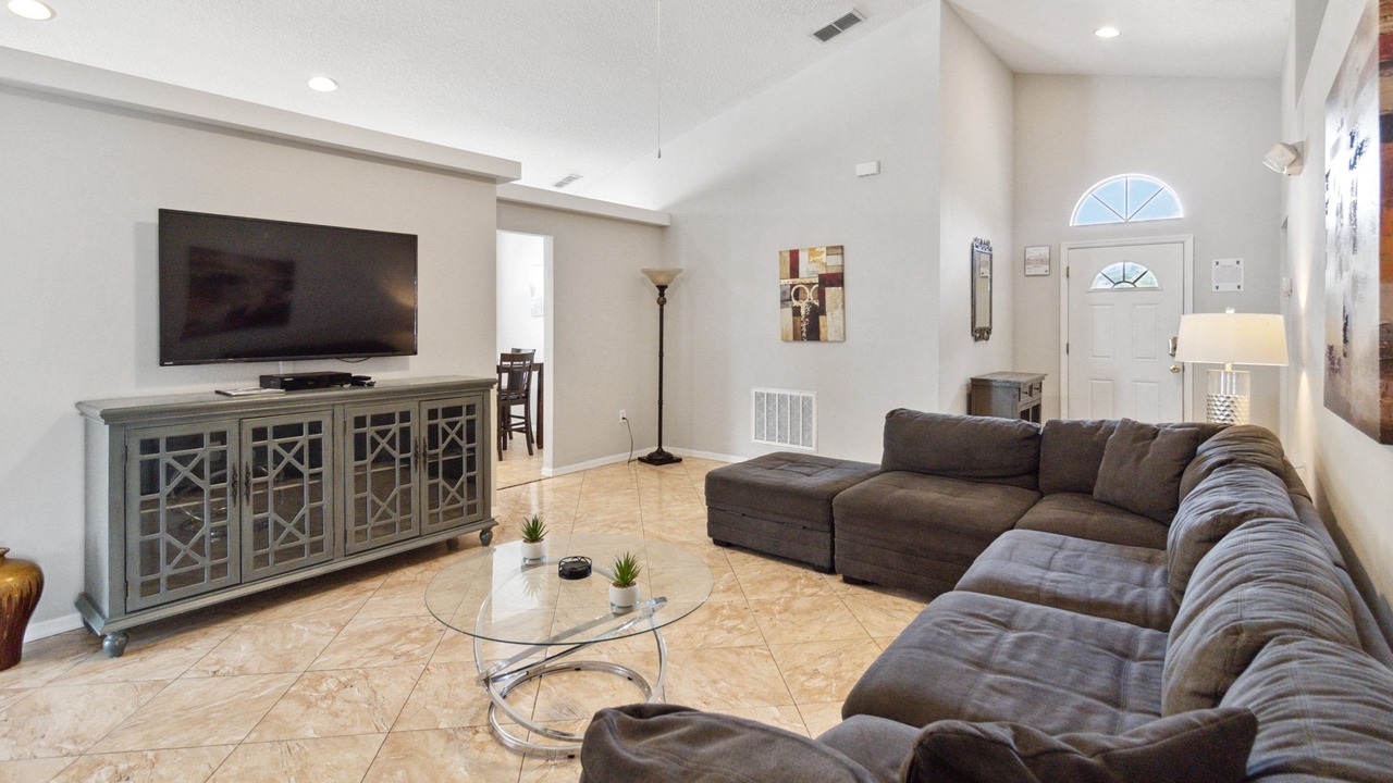 Photo of Others in Bass Lakes Estates