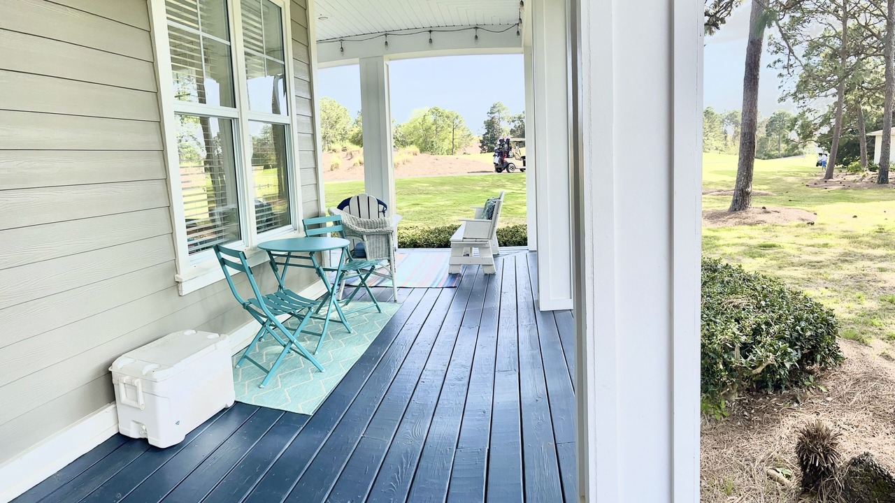 Photo of Outdoor in Laurel Grove
