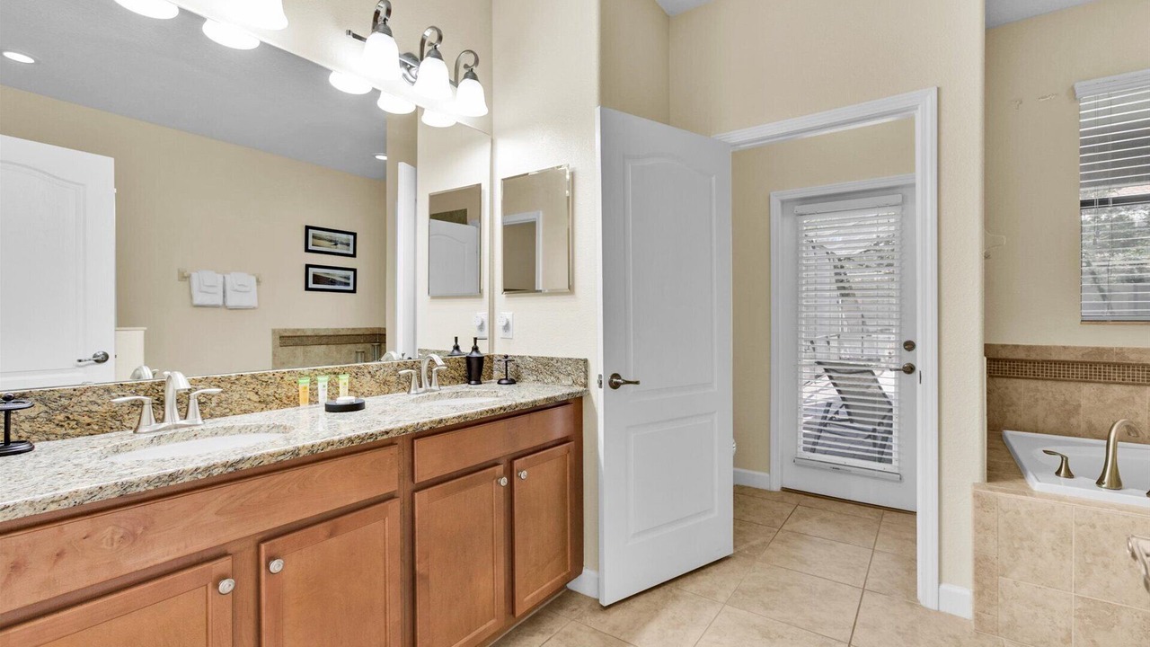 Photo of Bathroom in Davenport