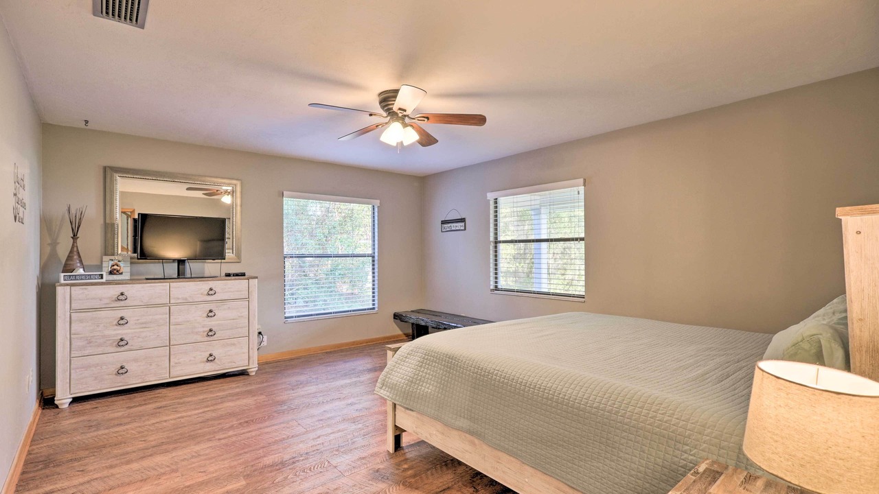 Photo of Bedroom in Earleton