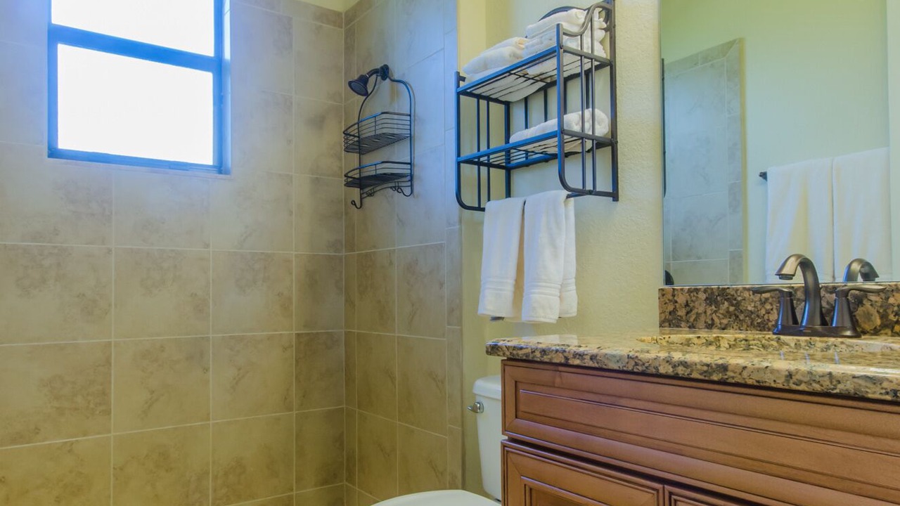 Photo of Bathroom in Naples