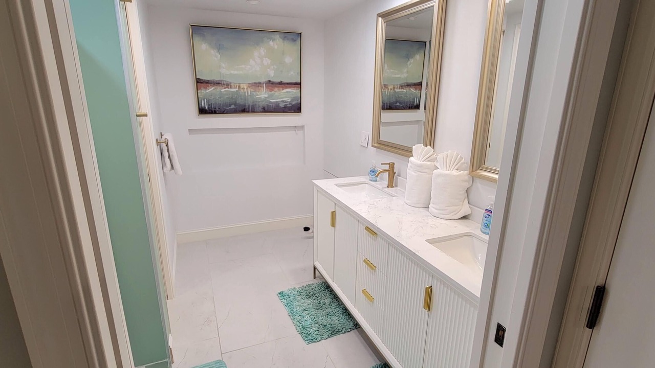 Photo of Bathroom in Pensacola Beach