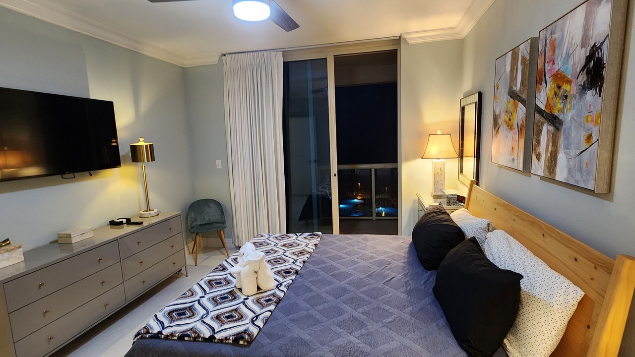 Photo of Bedroom in Pensacola Beach