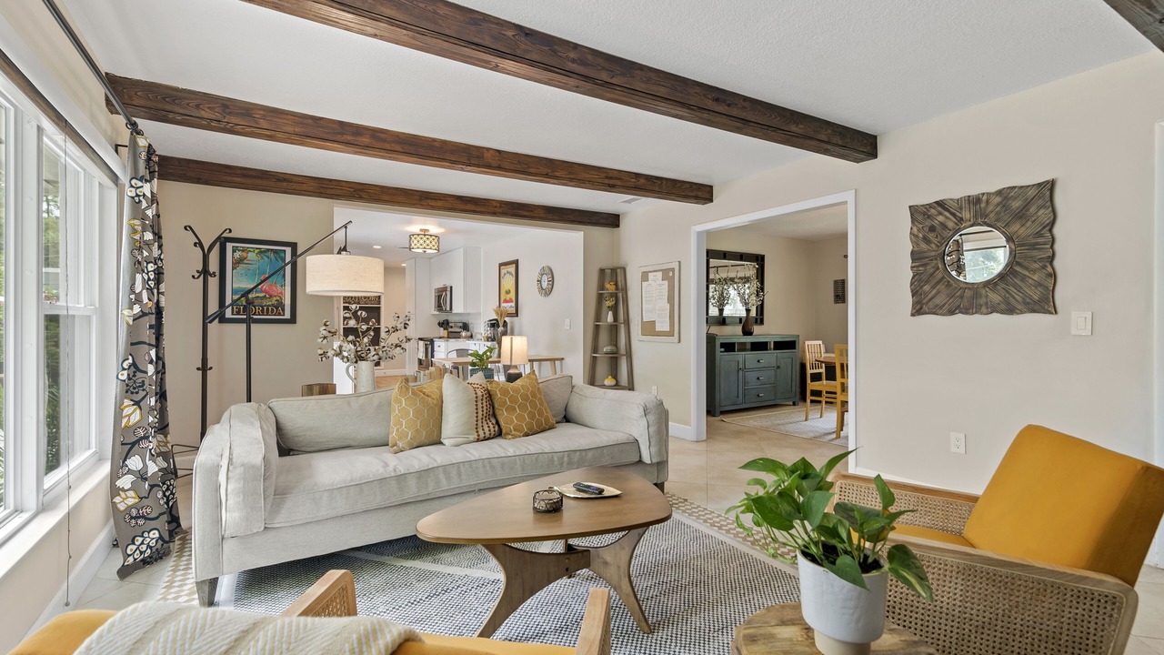 Photo of Livingroom in Altamonte Springs