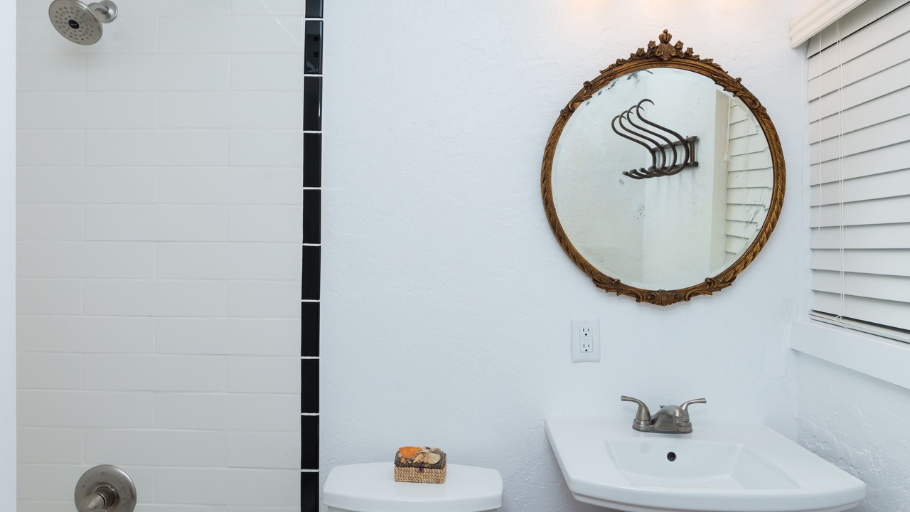 Photo of Bathroom in New Melbourne Beach