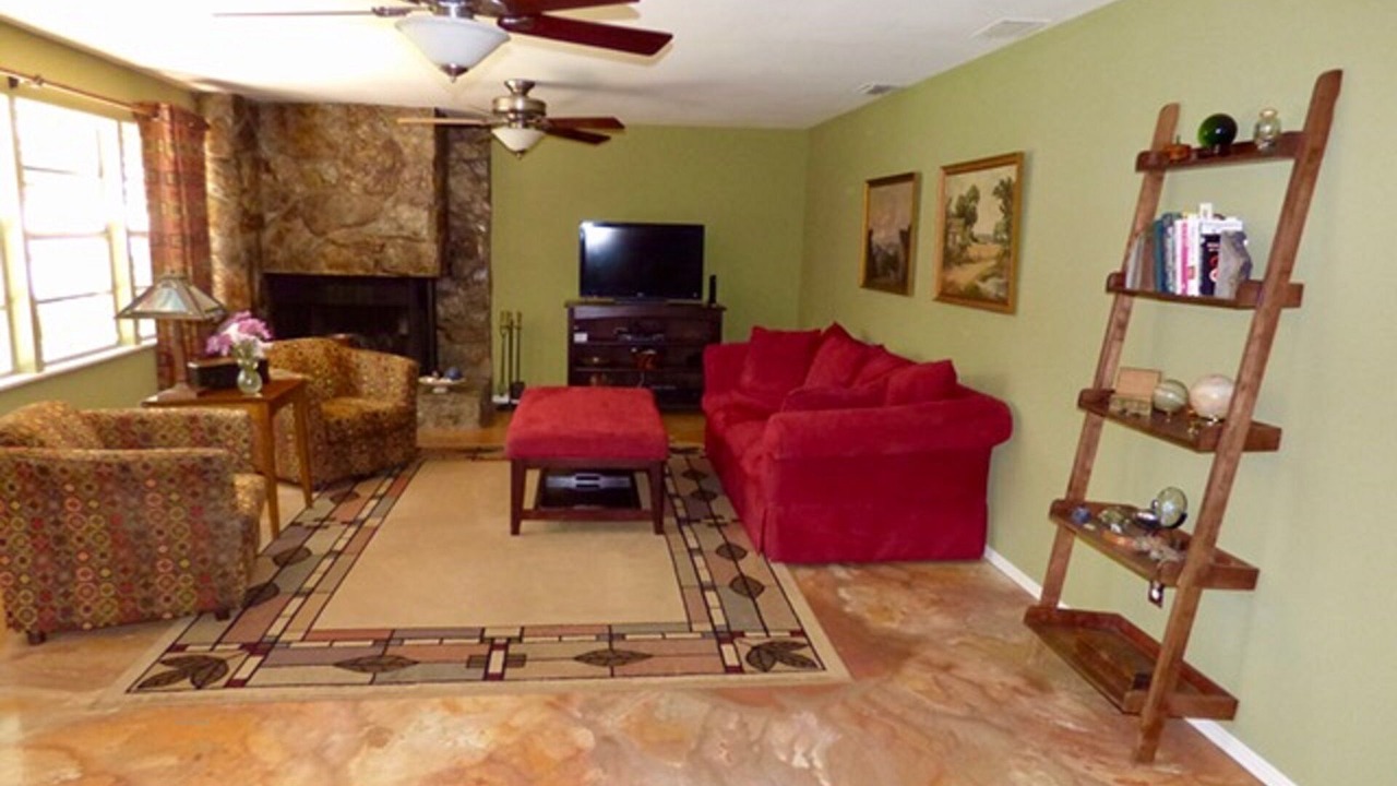 Photo of Livingroom in Temple Terrace