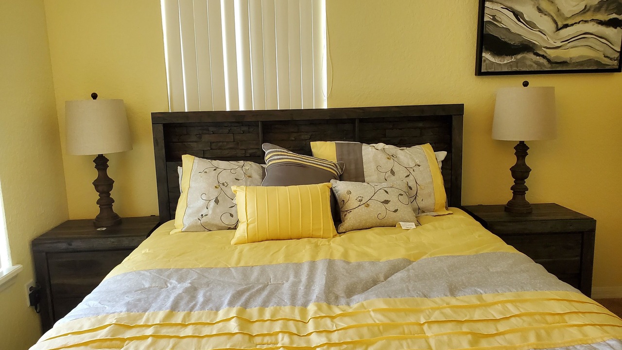 Photo of Bedroom in Silver Creek