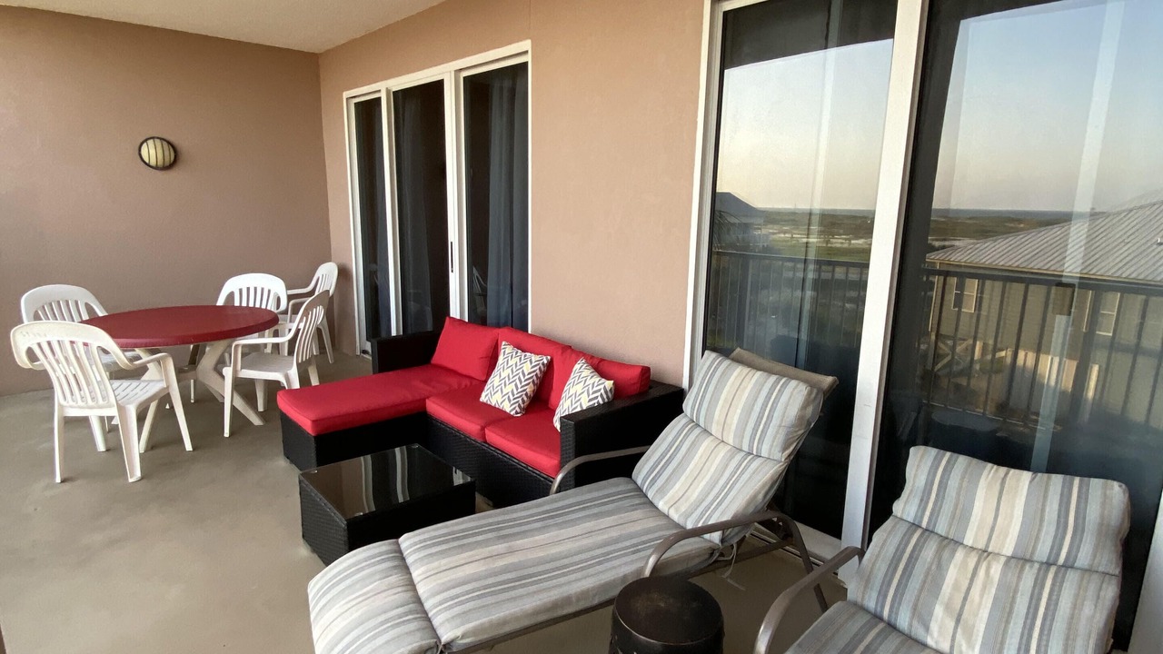 Photo of Livingroom in Fort Morgan