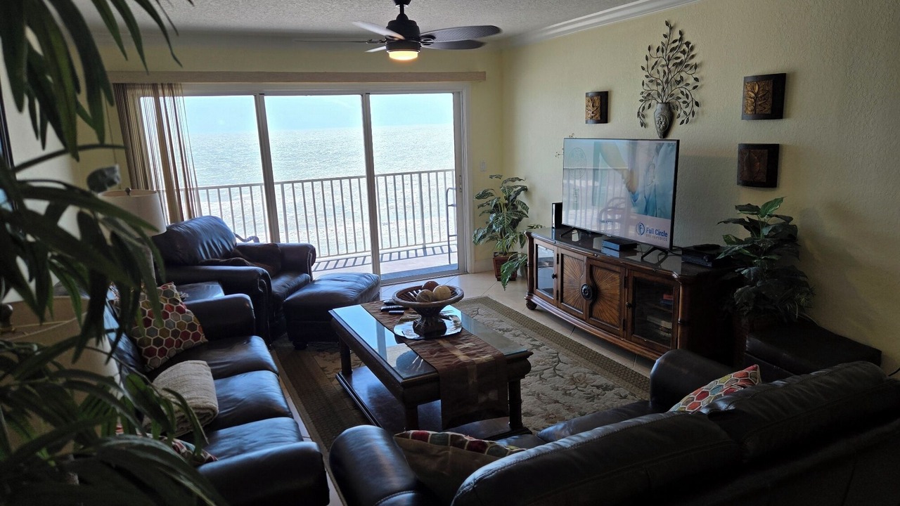 Photo of Livingroom in Redington Shores