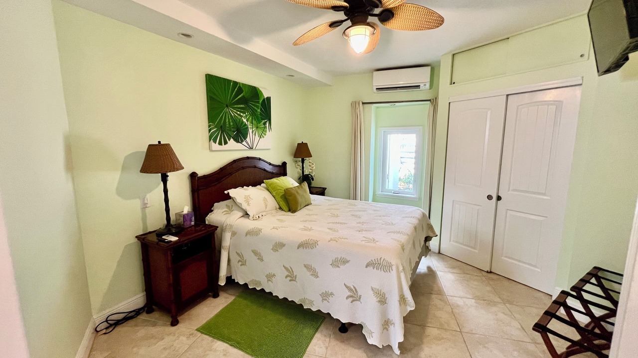 Photo of Bedroom in Islamorada