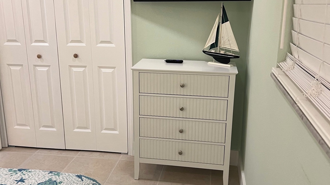 Photo of Bedroom in Hudson Beach Estates