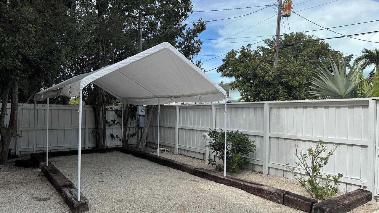 Photo of Outdoor in Sunshine Estates
