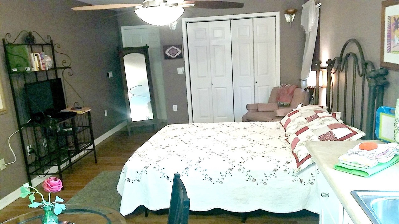 Photo of Bedroom in Clearwater