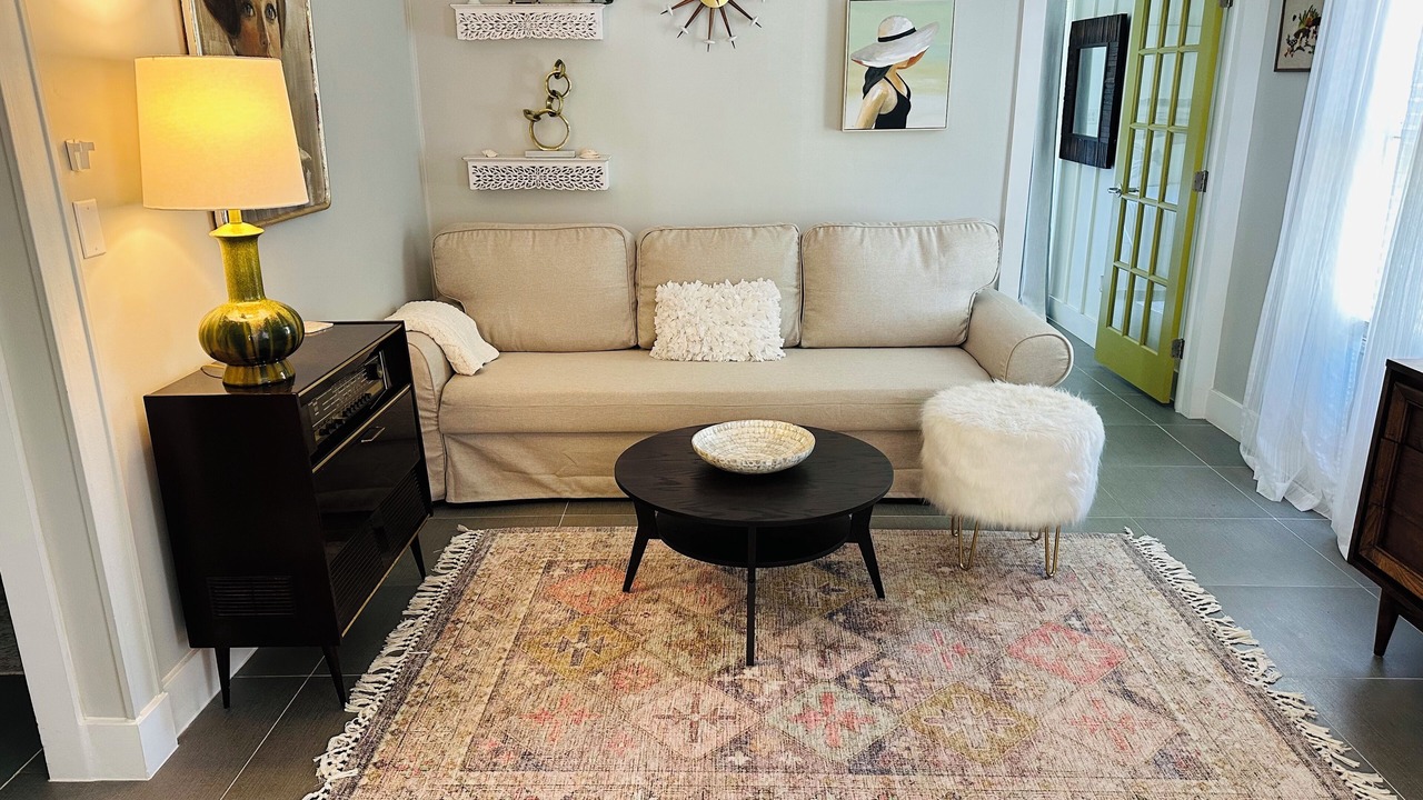 Photo of Livingroom in Bokeelia