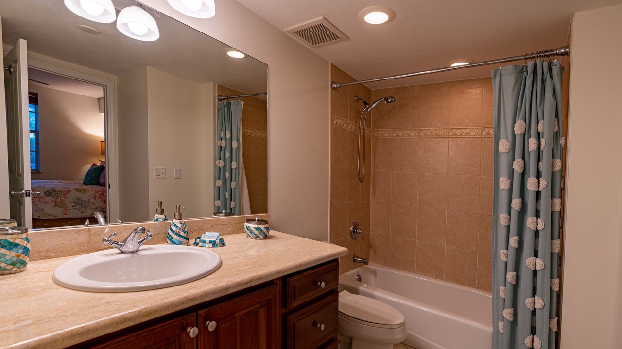 Photo of Bathroom in Islamorada