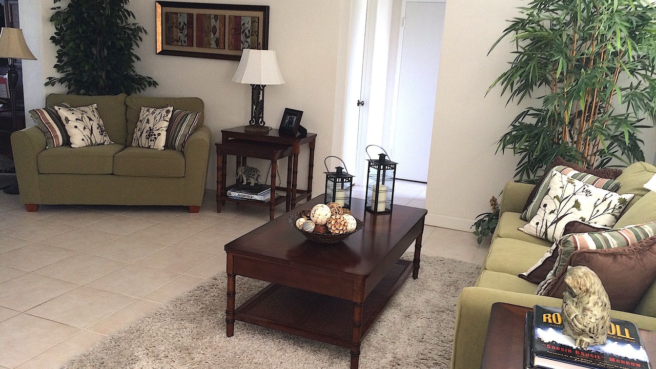 Photo of Livingroom in Garden Isles