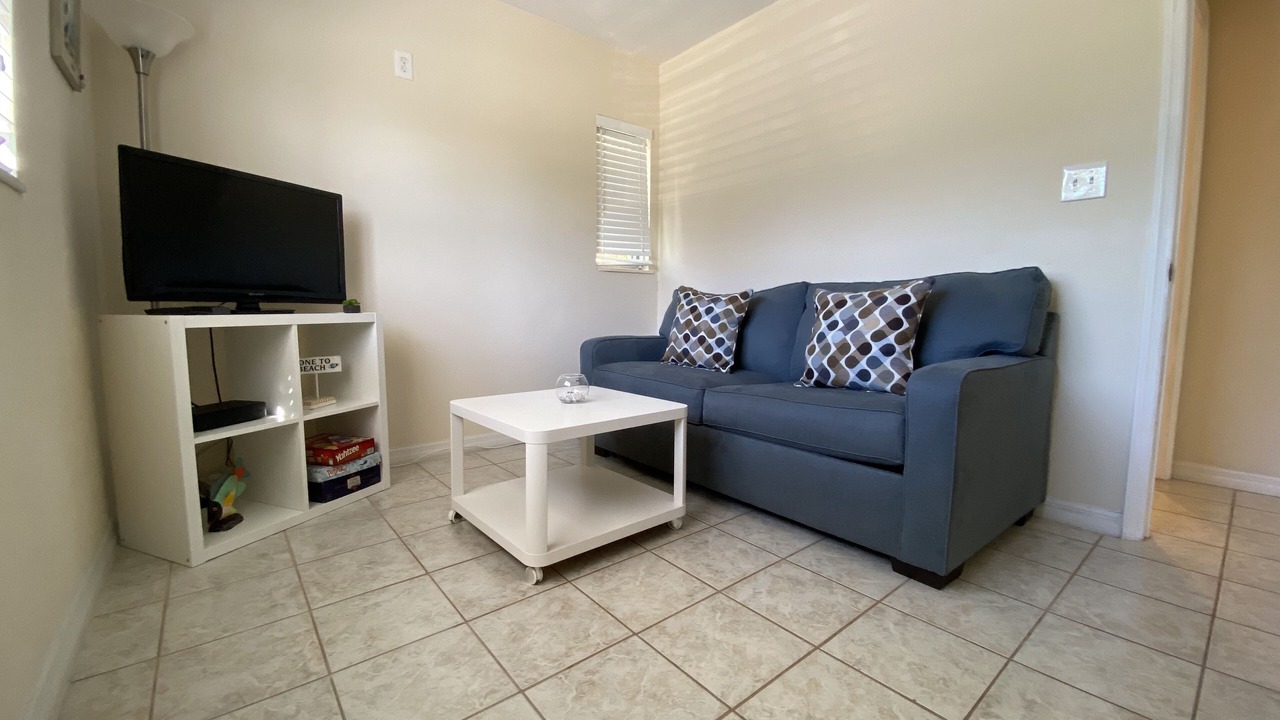 Photo of Livingroom in Pine Island Center