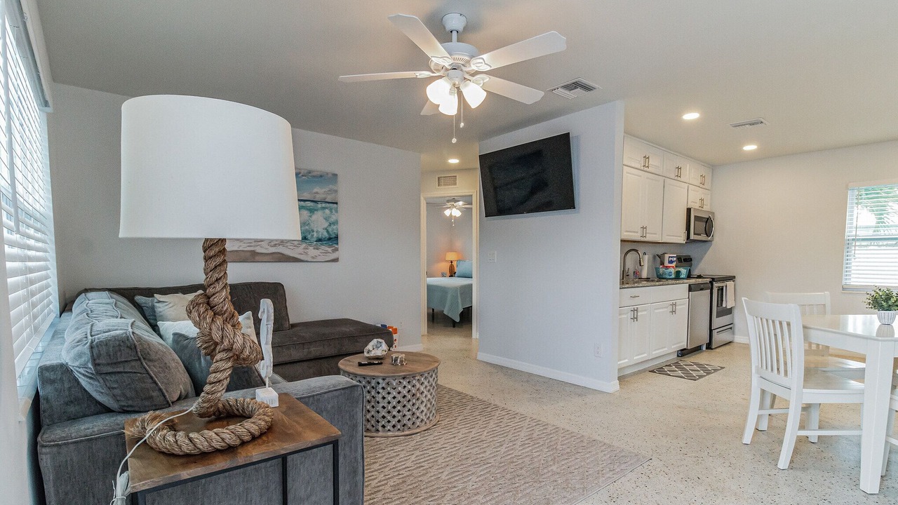 Photo of Livingroom in Fort Myers Beach