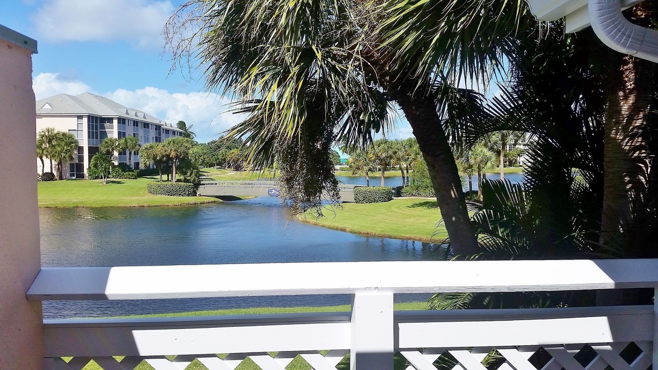Photo of Patio Balcony in Jupiter Bay