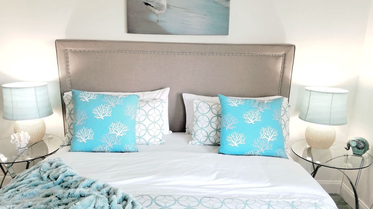 Photo of Bedroom in Jupiter Bay