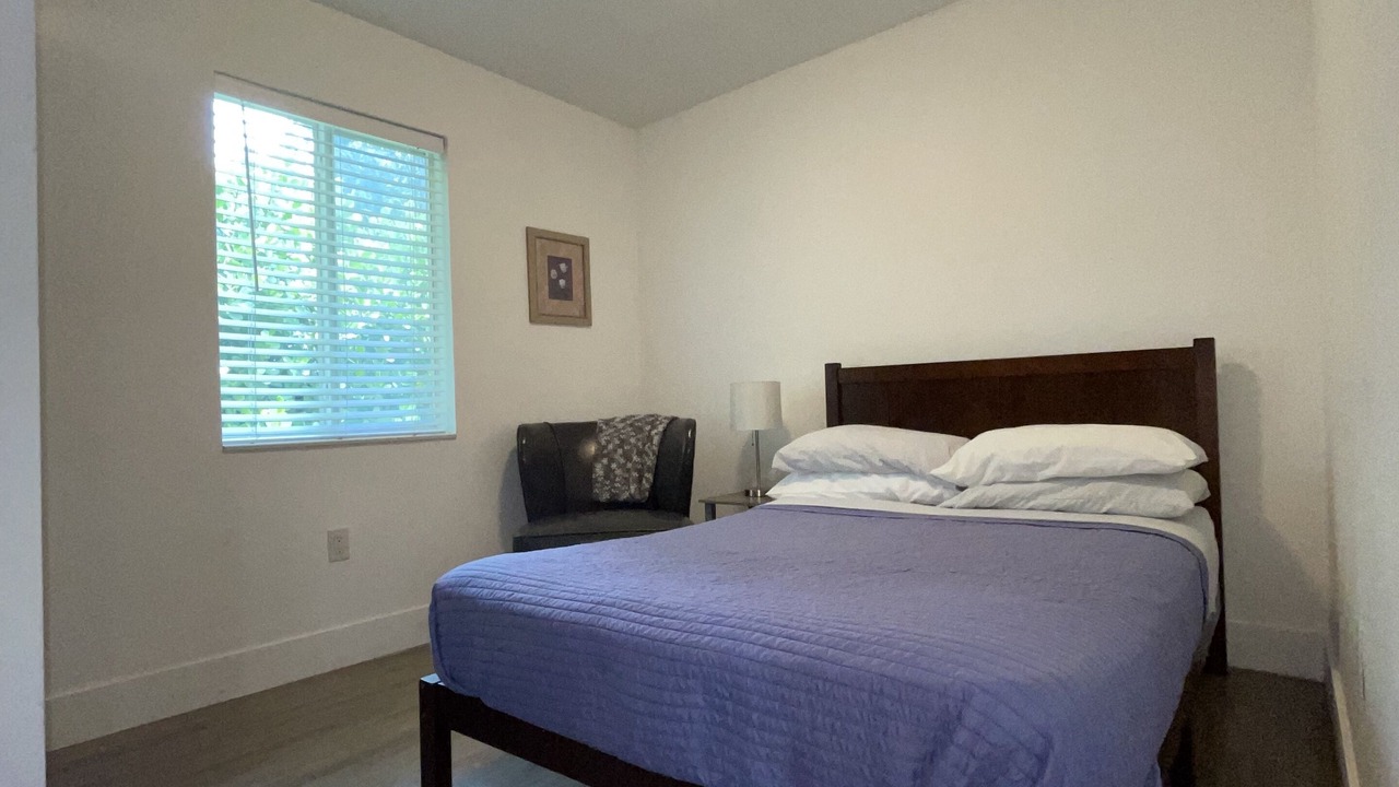 Photo of Bedroom in The Roads